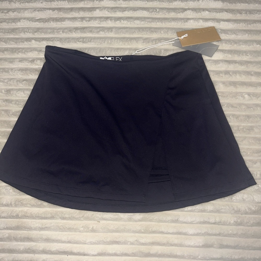 Popflex Active Skort Skirt Black Women's Size Small Side Slit NWT
